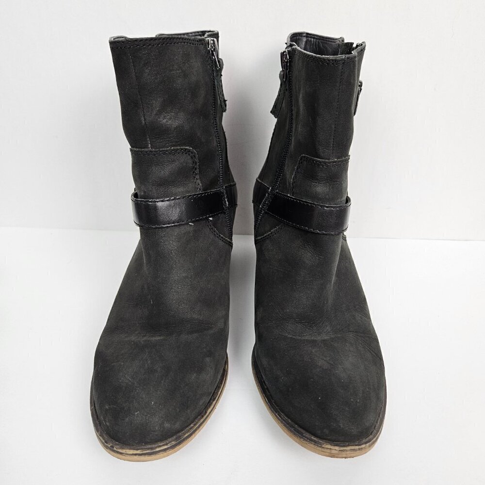 Franco Sarto Larisa 2 Black Nubuck Leather Moto Buckle Heeled Ankle Boot 8.5 - Picture 2 of 10